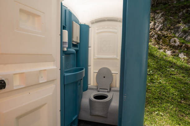 Best Portable restroom trailer rental  in Ganado, TX